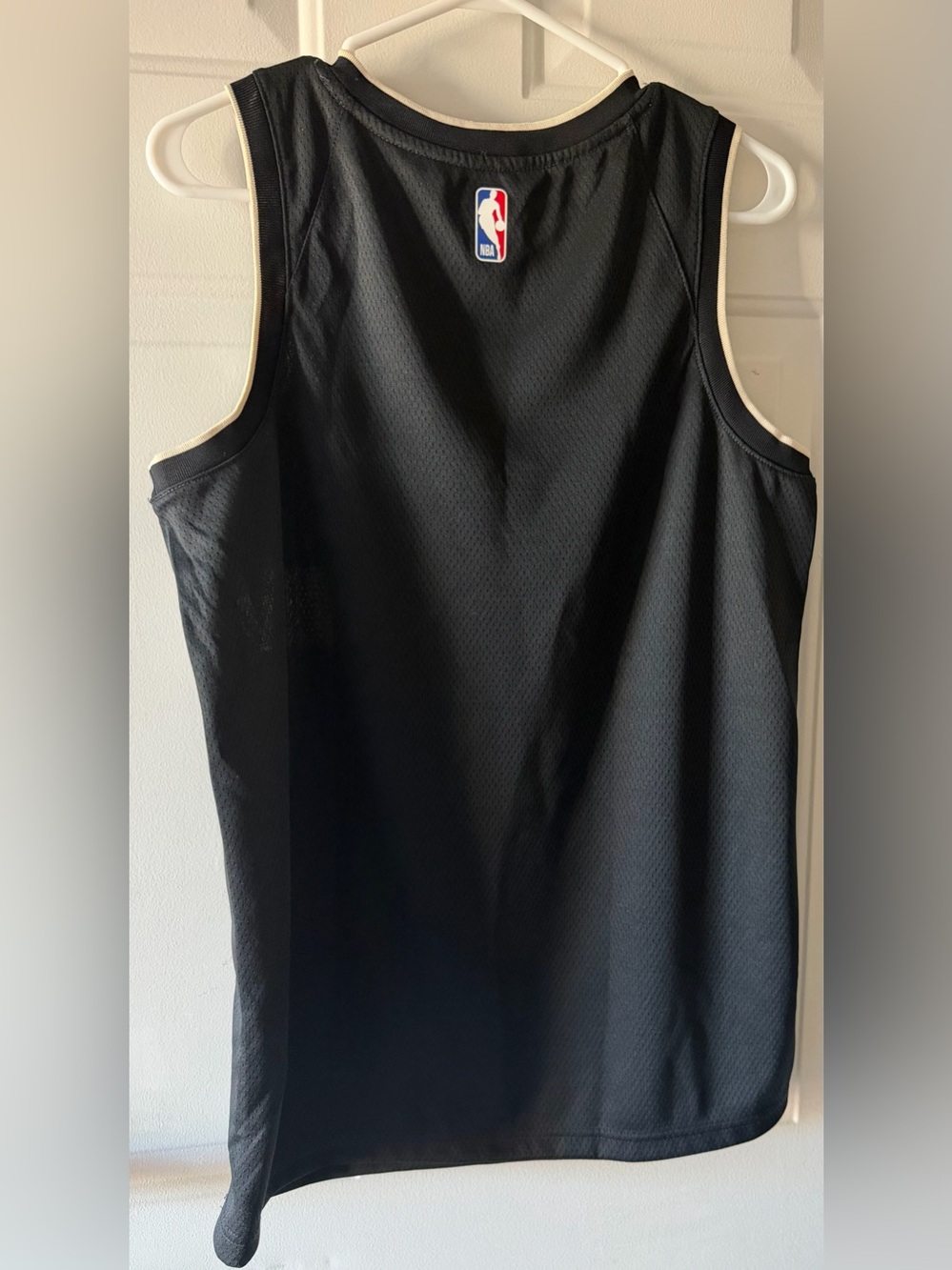 Nike Milwaukee Bucks NBA Jersey - Picture 7 of 7